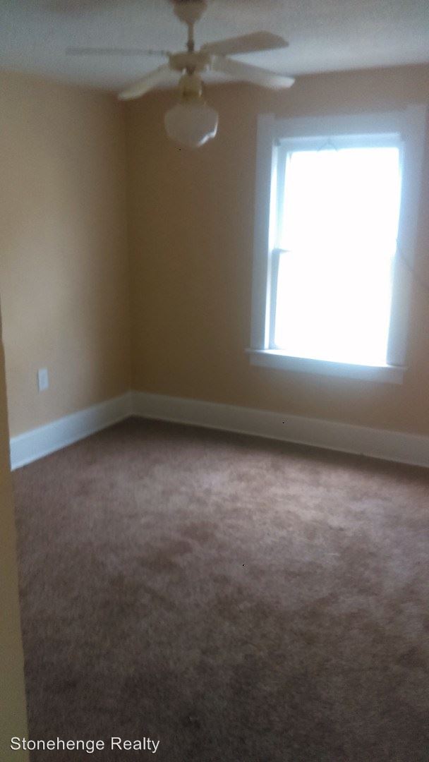 Foto del edificio - 4028 N Lockwood Ave