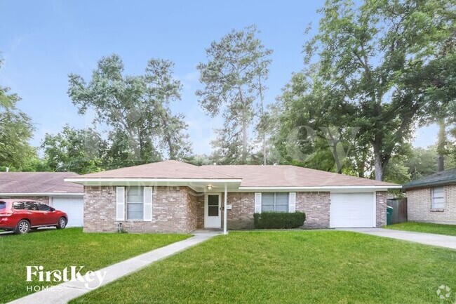 Building Photo - 1403 N Roberson St