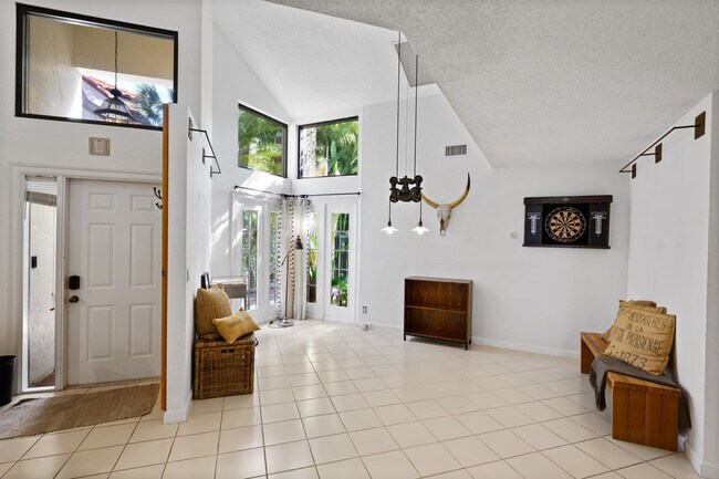 Foto del edificio - 2411 Windsor Way Ct