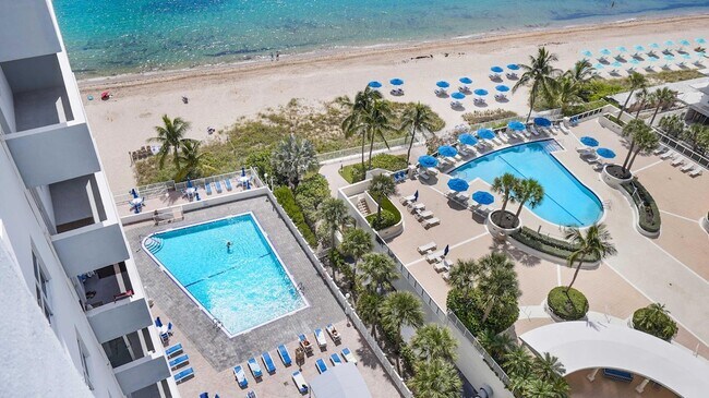 Building Photo - 4250 Galt Ocean Dr