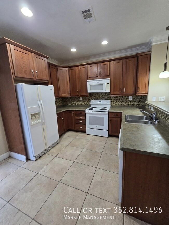 Foto del edificio - 200 S 11th St