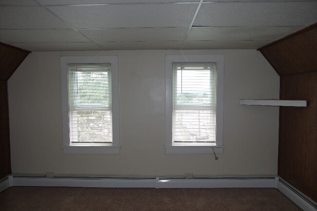 Foto del edificio - 531 N Main St