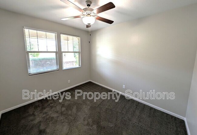 Foto del edificio - 10564 East Sebring Avenue