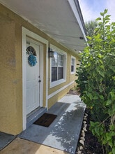 Building Photo - 2550 Stratford Dr