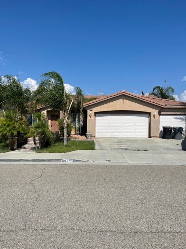 Foto del edificio - pride of ownership * by appointment only * 24 hour virtual tour coming soon