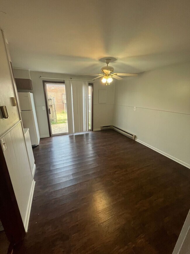 APARTMENTS Apartments in Galveston, IN