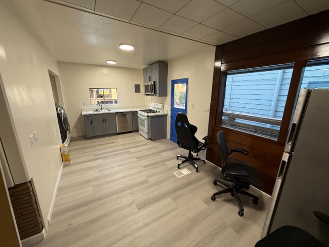 Photo - 2344 Fulton St House