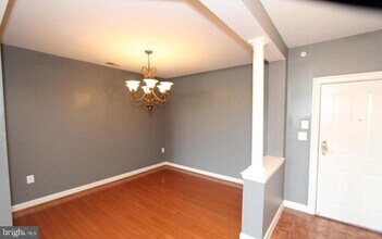 Building Photo - 500 Belmont Bay Dr