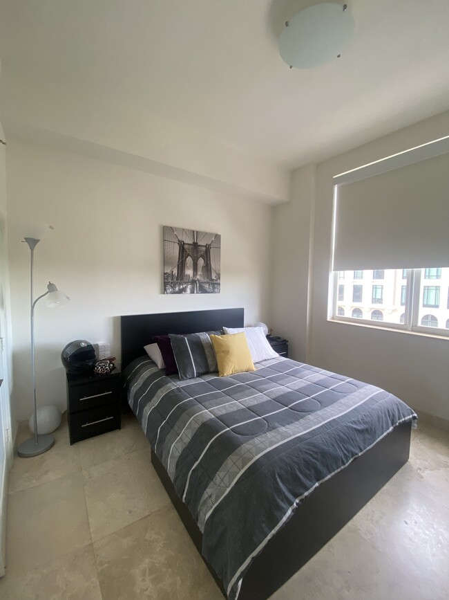 1607 Ponce de Leon Blvd Unit 10E, Coral Gables, FL 33134 Condo for