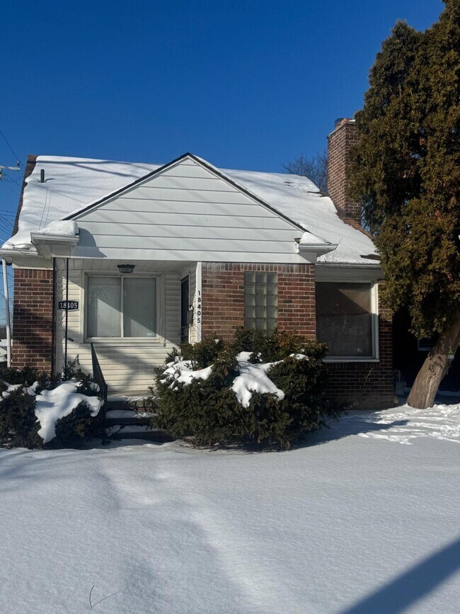 Foto del edificio - 18405 Archdale St