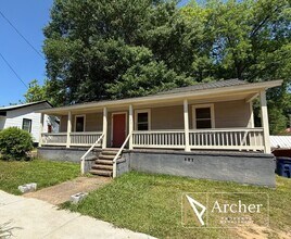 Building Photo - 107 Addie St