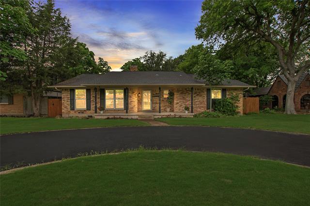 Foto principal - 2631 Peavy Rd