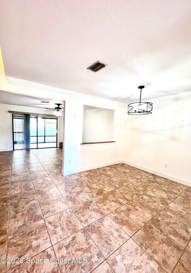 Foto del edificio - 185 Palmetto Ave