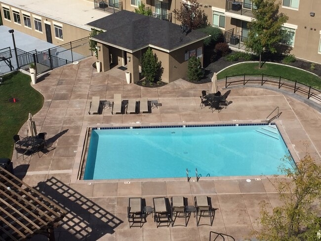 Interior Photo - Kay's Crossing