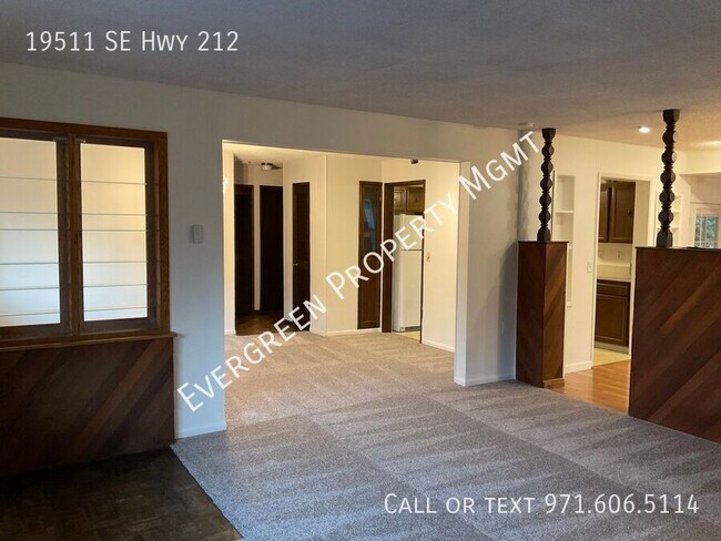 Building Photo - JUNIOR ACRE DAMASCUS HOME 3BR/2BA | Amazin...