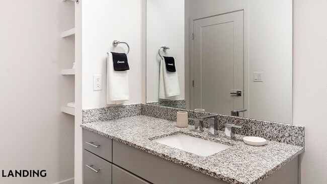 Foto del edificio - 185 Polaris Pointe