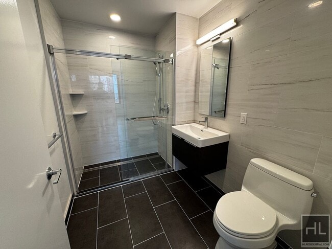 Building Photo - NORTHERN BOULEVARD