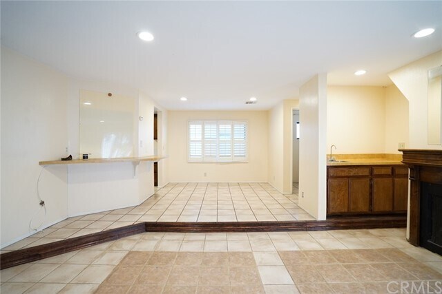 Building Photo - 4219 Walnut Grove Ave