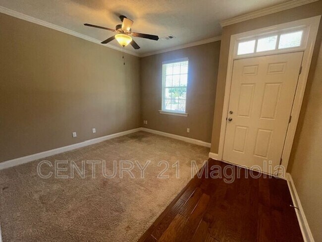 Foto del edificio - 528 Brantley Cove Cir
