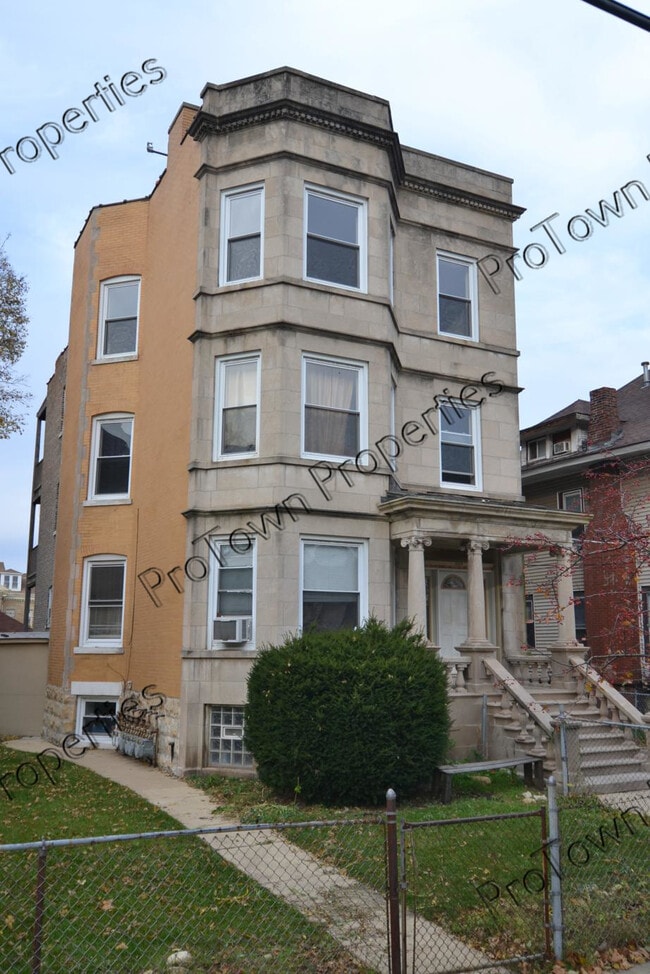 Building Photo - 309 Herkimer St
