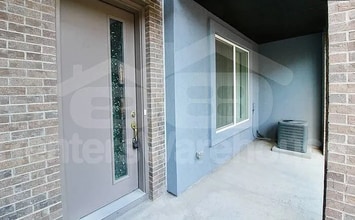 Building Photo - 8966 E Caley Way