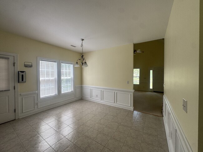 Foto del edificio - 210 Chadwick Shores Dr
