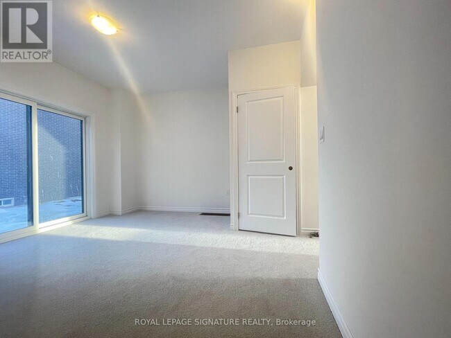 Building Photo - 134 Wascana Rd