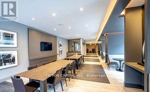 Building Photo - 8 Cumberland St