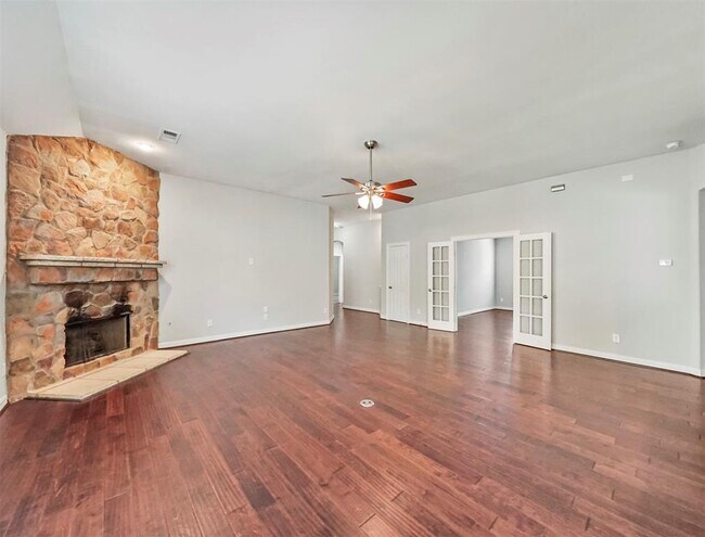 Foto del edificio - 21707 Venture Park Dr