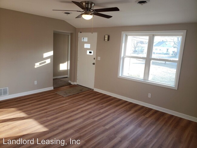 Foto del edificio - 3 br, 1 bath House - 932 West River Road