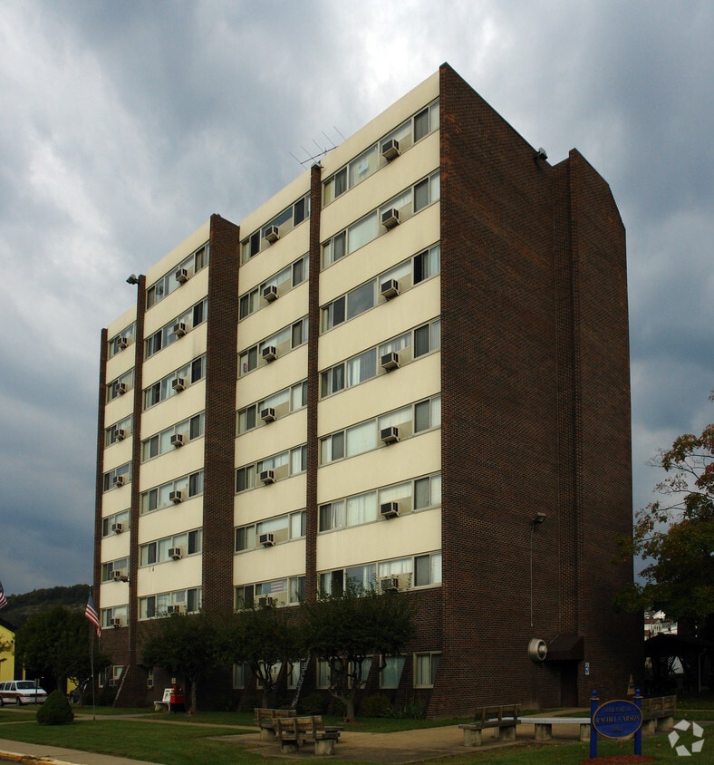 Building Photo - Rachel Carson Hall
