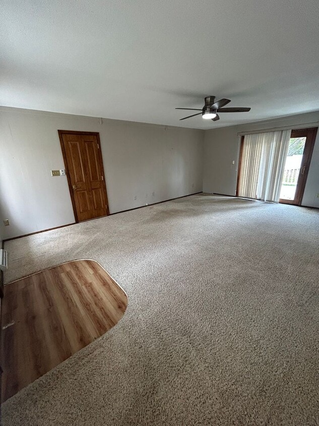 Primary Photo - 2 Bedroom 2 Bathroom House for rent in Hudson