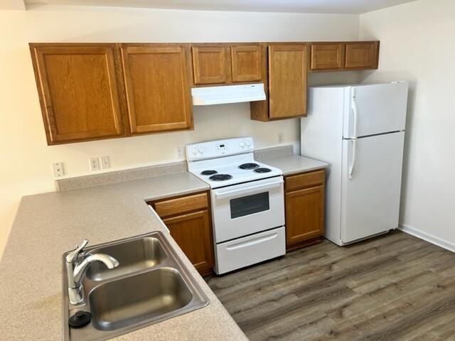 Building Photo - "Charming 3-Bedroom home in Shalimar!"