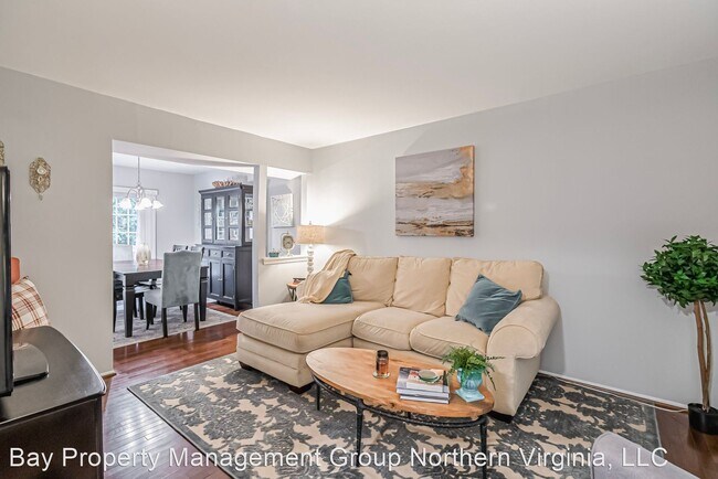 Foto del edificio - 3 br, 2.5 bath House - 10212 SASSAFRAS WOO...
