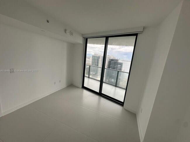 Foto del edificio - 1300 S Miami Ave