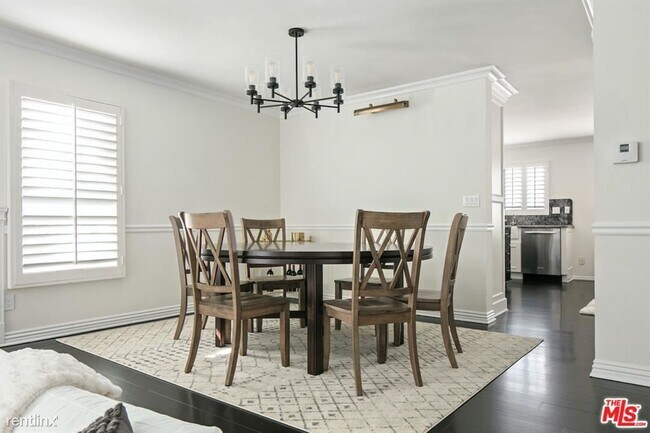 Building Photo - 2 br, 2.5 bath House - 1578 Palisades Dr
