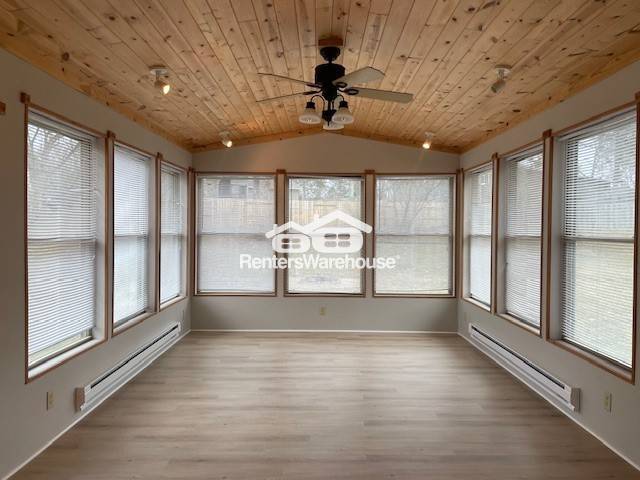 Foto del edificio - 651 Croixwood Pl