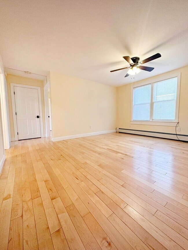 Foto del edificio - 207 S Union St