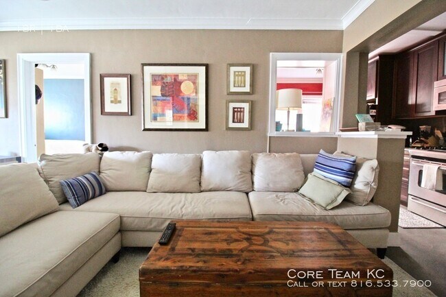 Building Photo - Vanity Fair 1 Bed Apartment