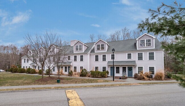 Building Photo - 77 Lyme St