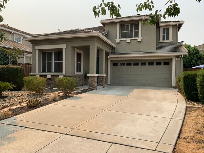 Foto del edificio - Beautiful 4 Bedroom 3 Bath Brentwood Home