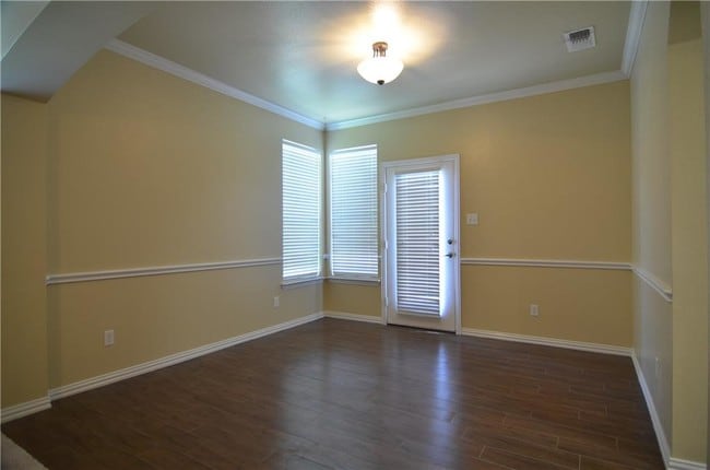 Building Photo - 11596 Lenox Ln