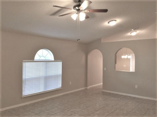 Building Photo - 2922 Mingo Drive