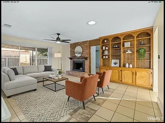 Building Photo - 2342 S Sowell St