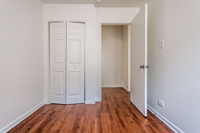 Foto del edificio - 1734 E 72nd St Chicago, IL 60649