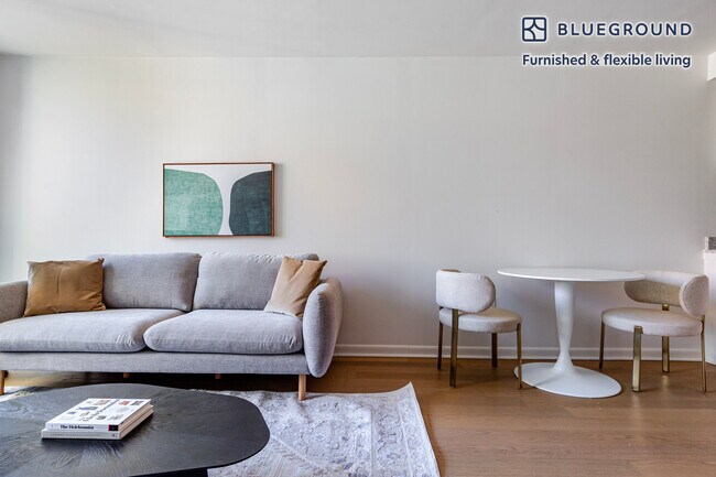 Foto del edificio - 180 W 20th St