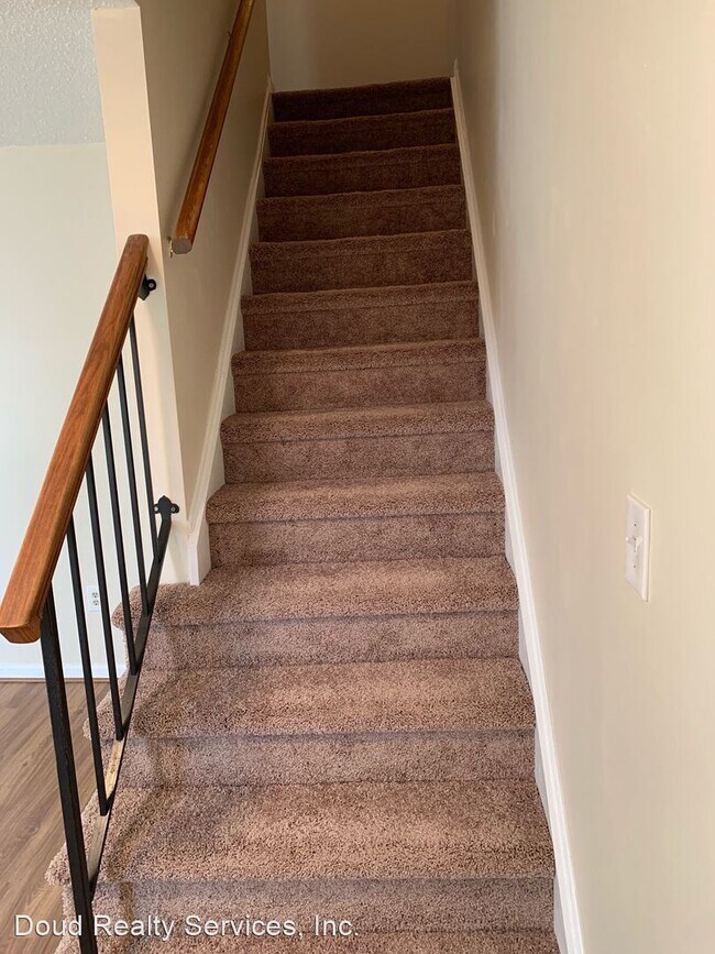 Foto del edificio - 3 br, 1.5 bath House - 2746 Janice Lynn