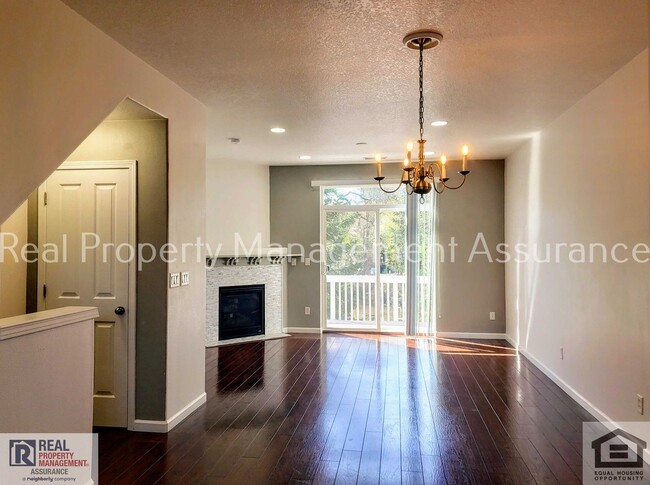 Foto del edificio - 13620 SW Rosemary Ln