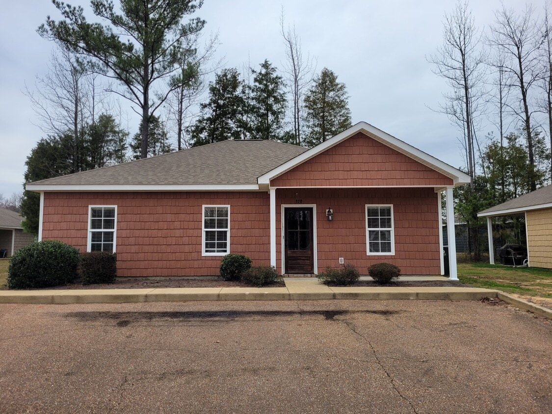 Photo - 378 Acadia Lp (Oxford, MS)