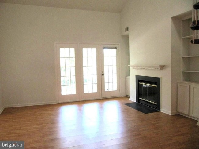 Building Photo - 20617 Shadyside Way